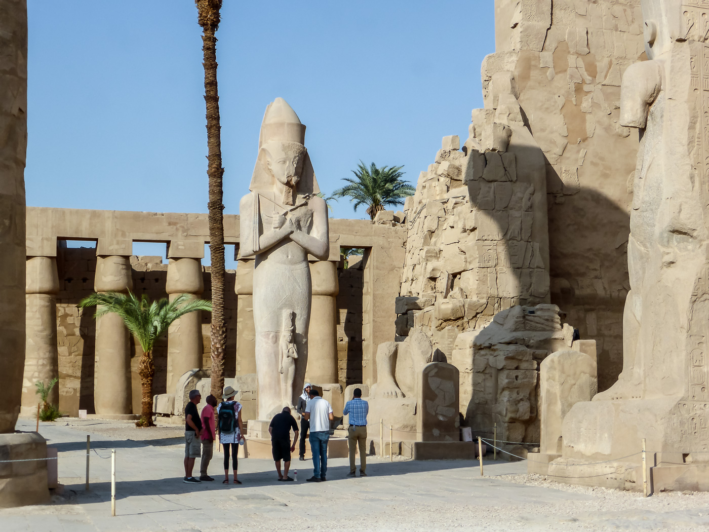 Statue Ramses II. mit Tochter Meritamun